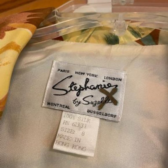 100% Silk Blazer Size 8 by Stephanie by Suzelle - Picture 3 of 3